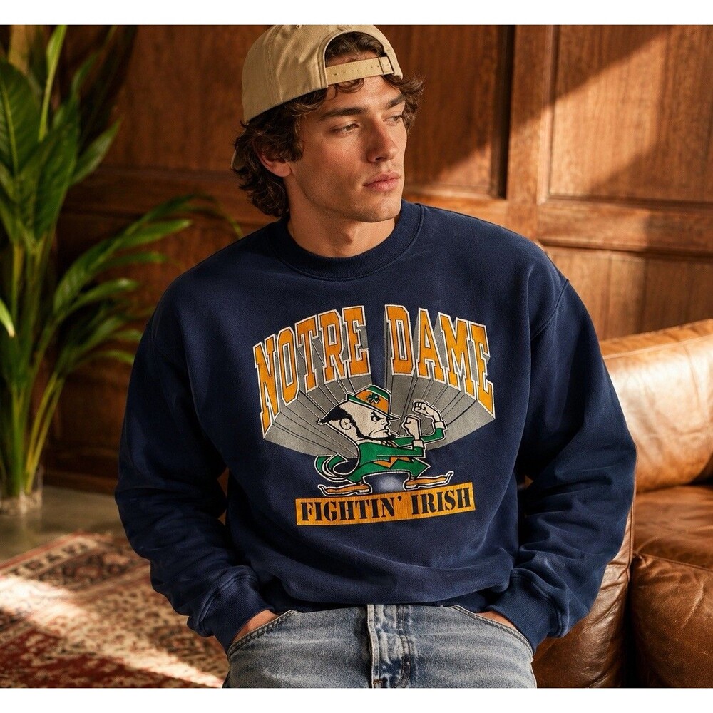 NCAA Vintage 20/20 Savvy Brand Notre Dame Fighting Irish Sweatshirt Men's XLarge